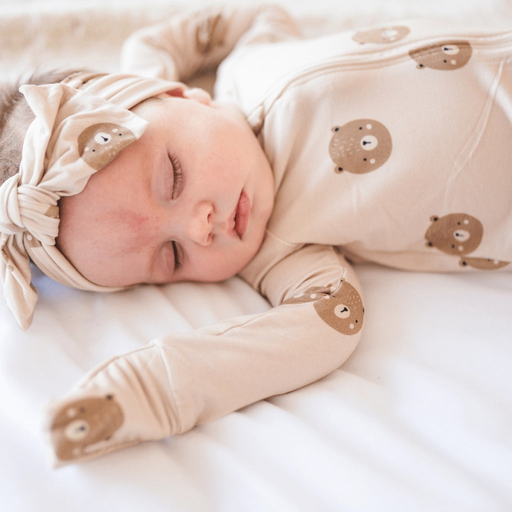 bug + bean by Peachy Kids Bamboo 2-Way Convertible Zip Romper (Teddy)
