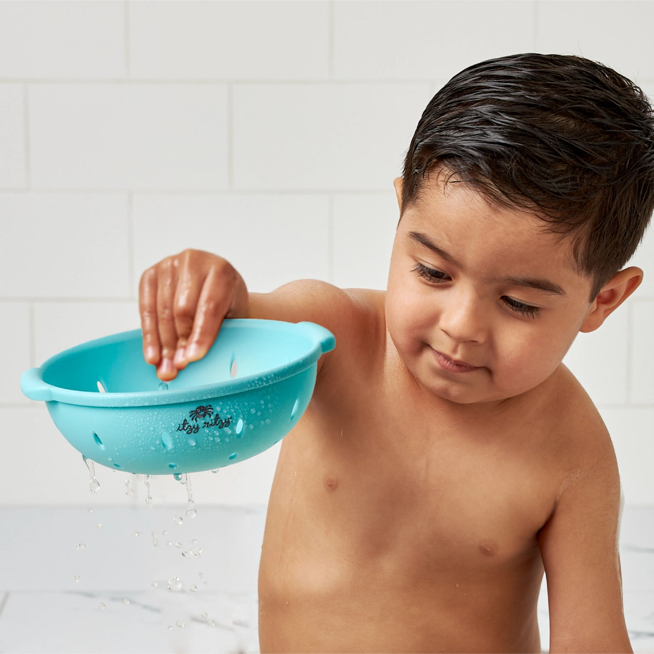 PREORDER FOR JULY 9 OR LATER: Itzy Ritzy Itzy Splash Pals™ - Bath + Water Toy