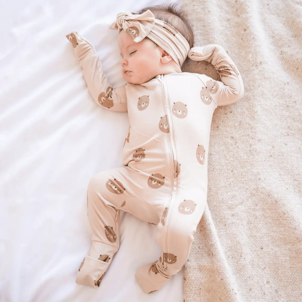bug + bean by Peachy Kids Bamboo 2-Way Convertible Zip Romper (Teddy)